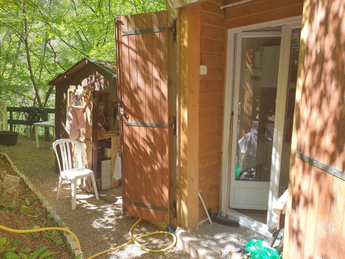 Chalet Type Studio De Charme Avec Jacuzzi Guest House Touet-de-l'Escarene Luaran gambar