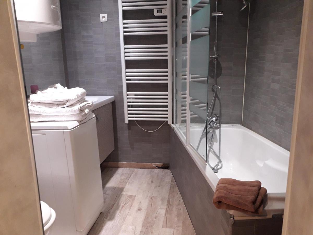Chalet Type Studio De Charme Avec Jacuzzi Guest House Touet-de-l'Escarene Luaran gambar